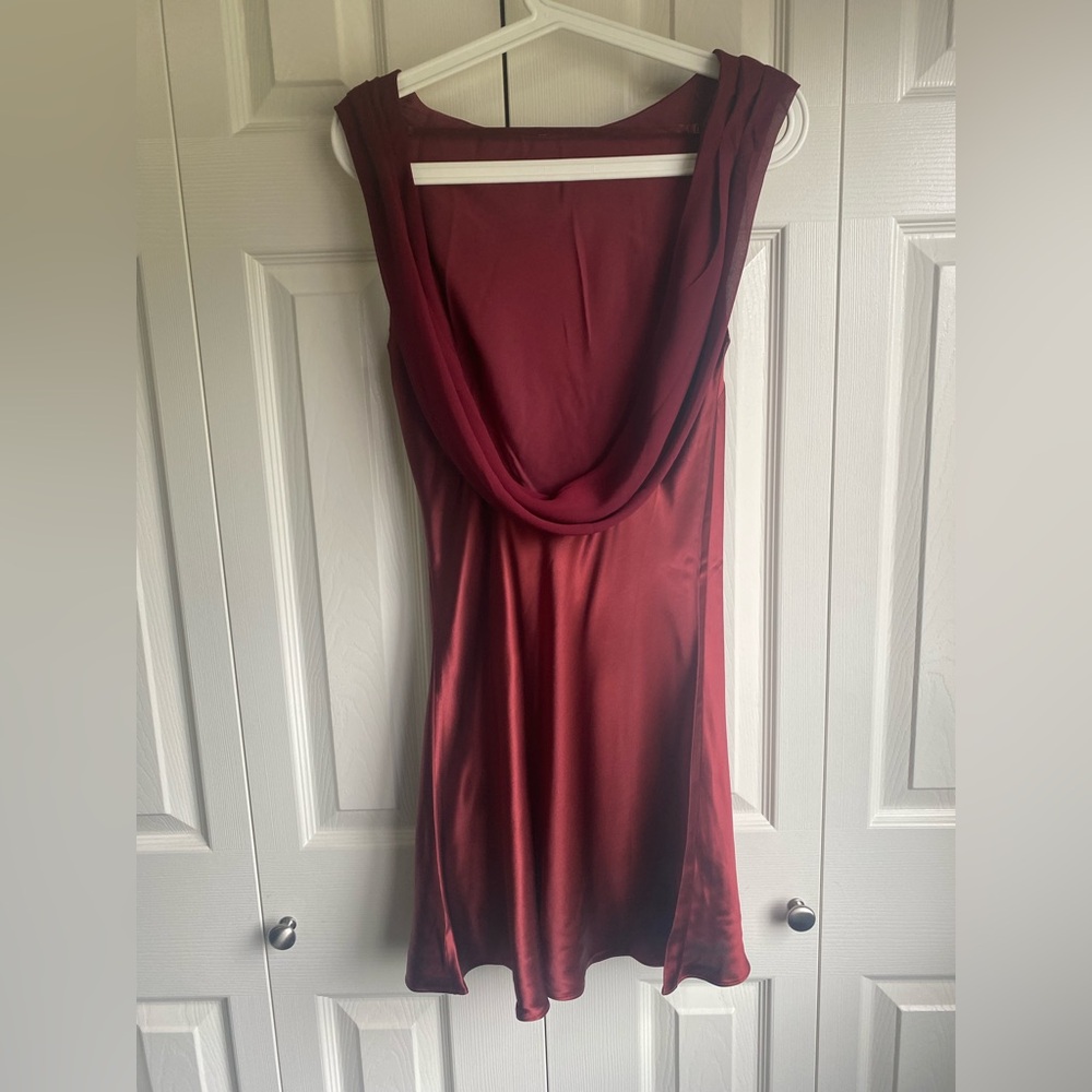 NEW Reformation Jonelle Elegant Silk Mini Dress - Romance Size M - Picture 9 of 13